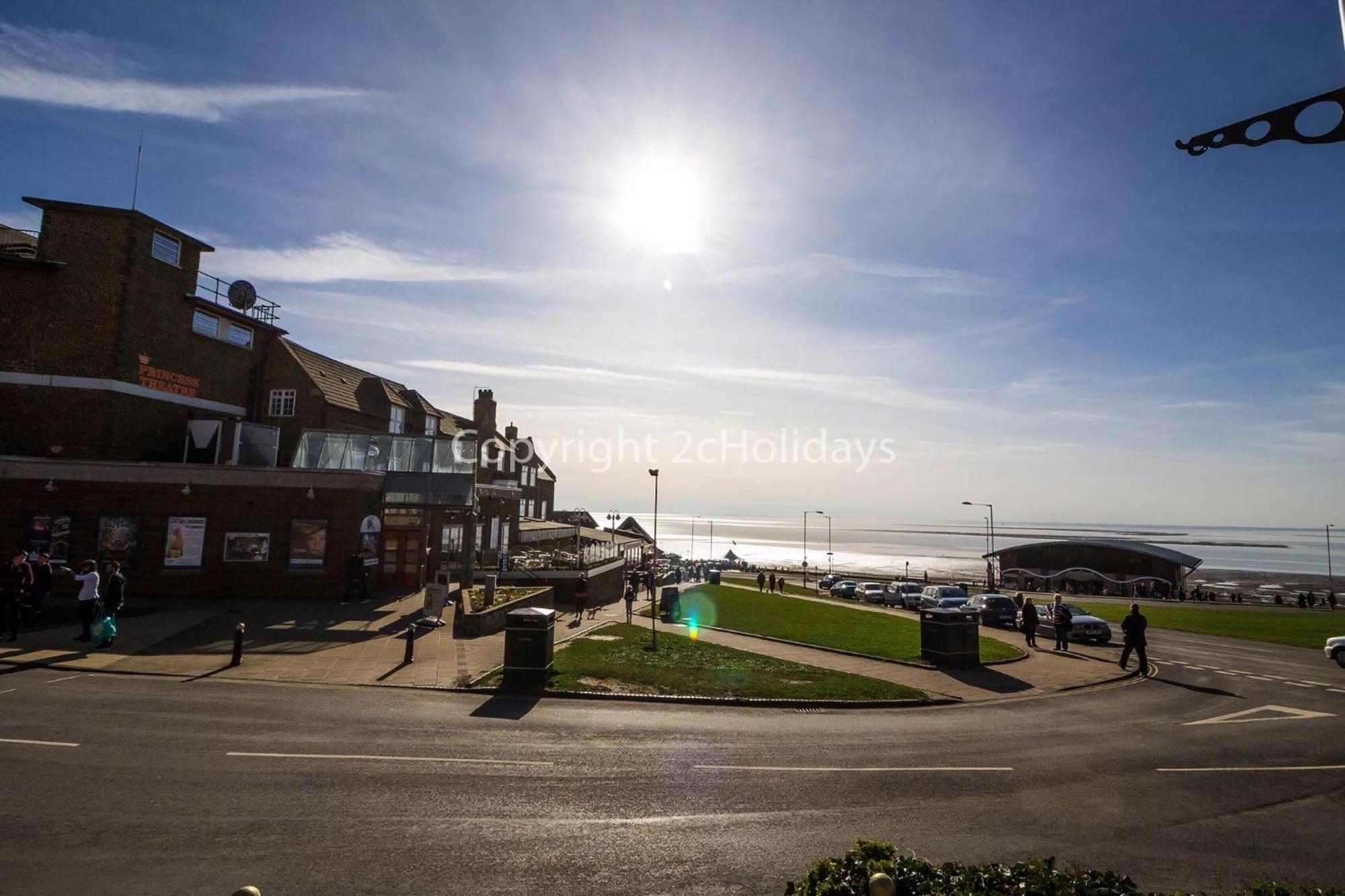 Luxury Lodge With Decking In Hunstanton At Manor Park Ref 23144K Bagian luar foto
